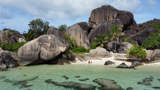 Zanzibar and Seychelles island hopping travel guide