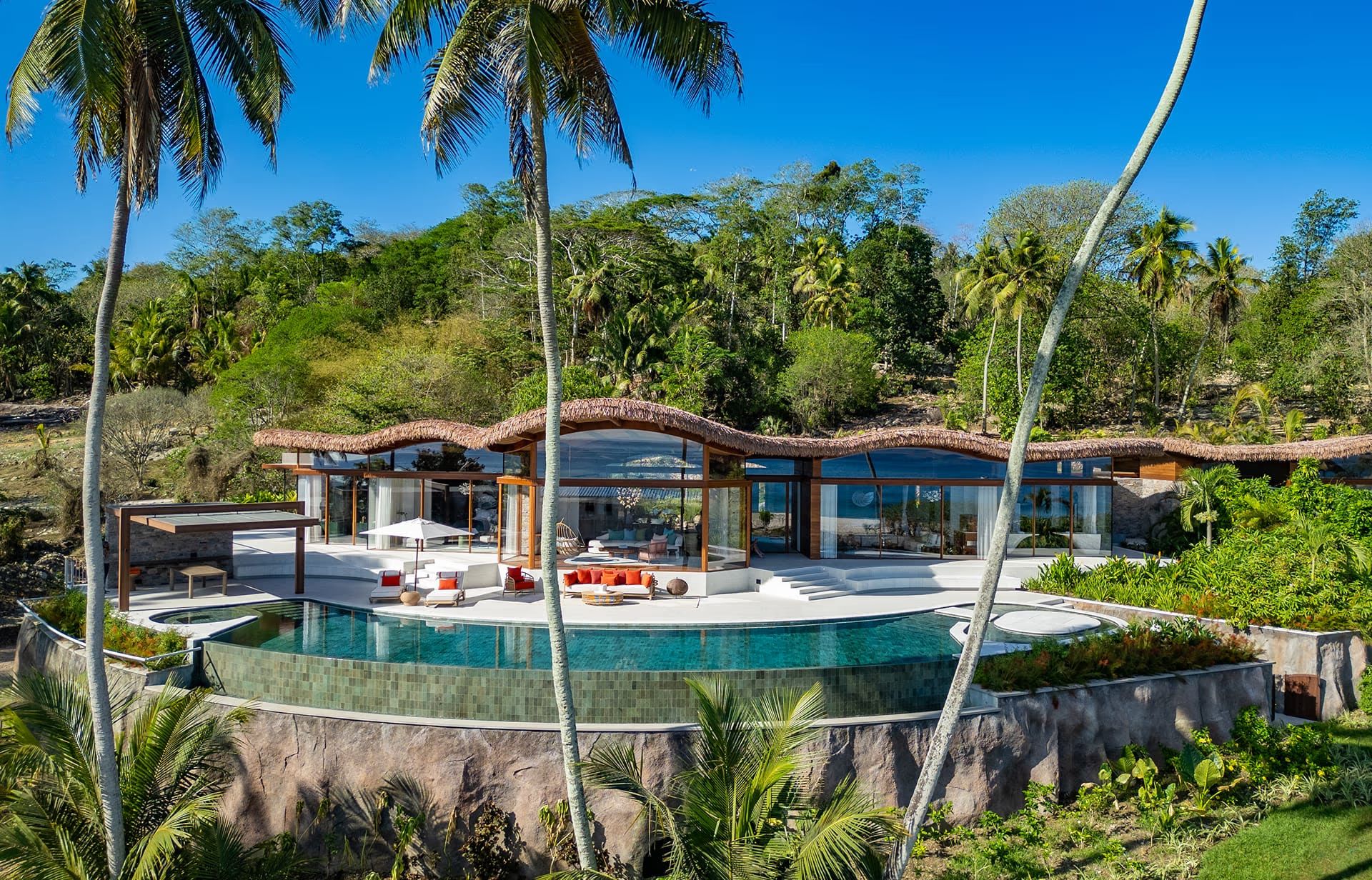 Plan a luxury safari itinerary built around our recommended lodges