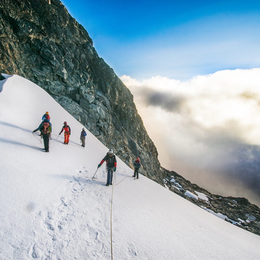 rwenzori mountain hike