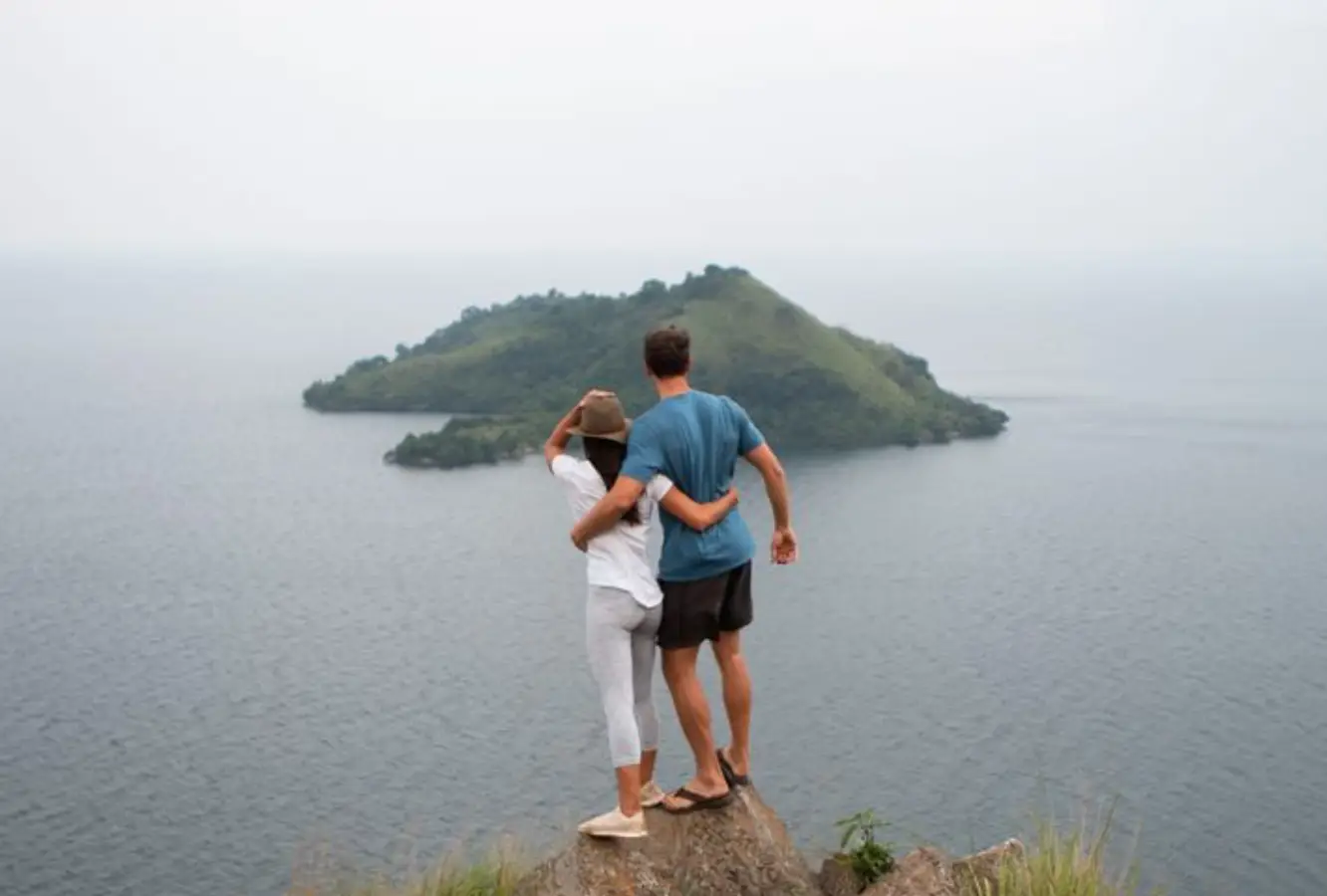 paramount gorilla expeditions birdingsafariug